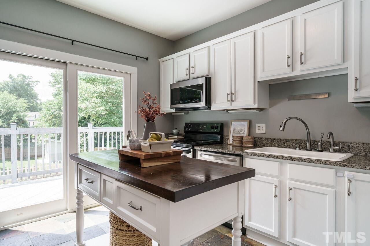 112 East Whitaker Mill Road Raleigh, NC 27608 - Photo 10 of 31