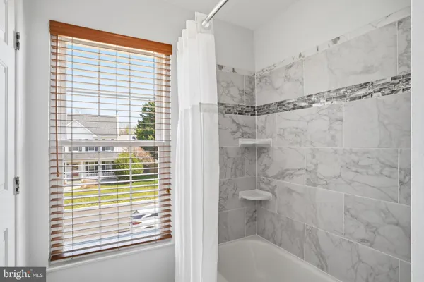 $1,025,000 | 7710 Cashland Court, Alexandria, VA 22315