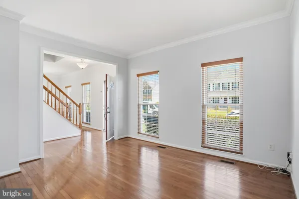 $1,025,000 | 7710 Cashland Court, Alexandria, VA 22315