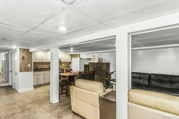 $1,888,000 | 18-08 Murray Street | Whitestone