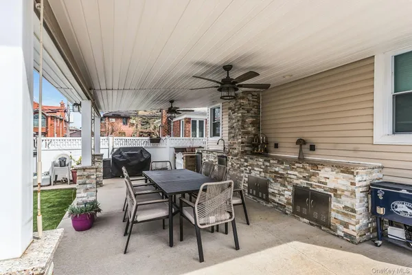 $1,888,000 | 18-08 Murray Street | Whitestone