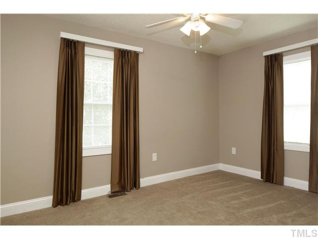 2704 Knowles Street Raleigh, NC 27603 - Photo 8 of 14 Photo 8