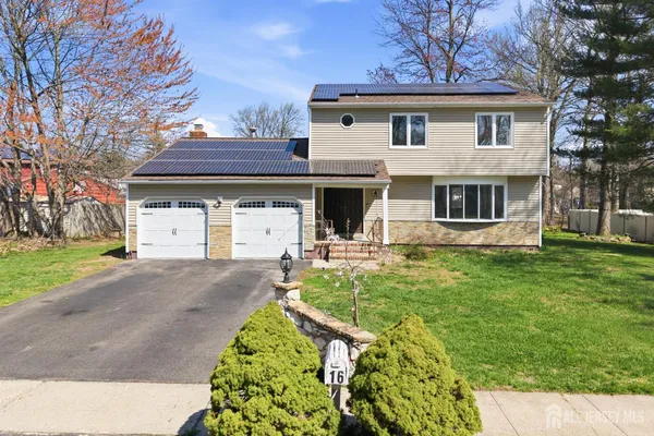 $900,000 | 16 McKinley Street, Edison, NJ 08820