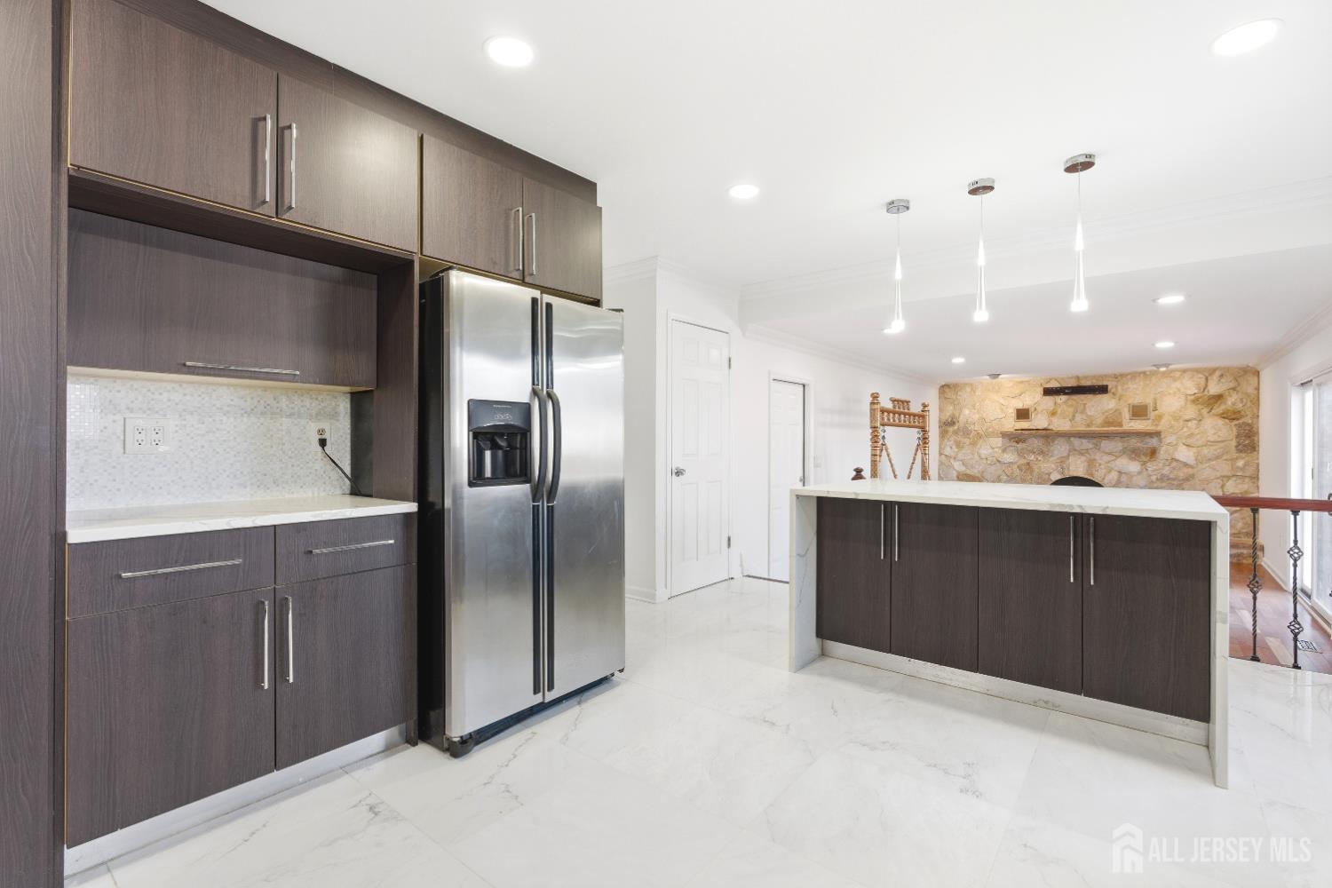 16 McKinley Street Edison, NJ 08820 - Photo 12 of 38