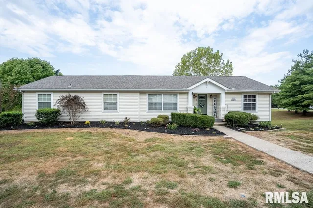 $389,999 | 12451 Dahmer Way, Carterville, IL 62918