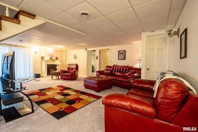 $389,999 | 12451 Dahmer Way, Carterville, IL 62918