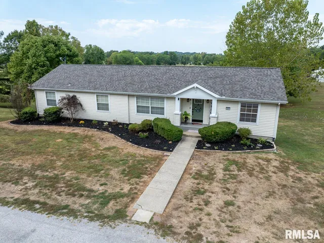 $389,999 | 12451 Dahmer Way, Carterville, IL 62918