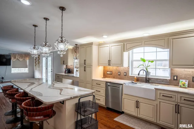 $389,999 | 12451 Dahmer Way, Carterville, IL 62918