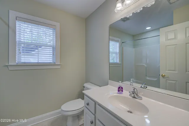 $2,500 | 208 Waters Point Court, Wilmington, NC 28412