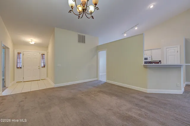 $2,500 | 208 Waters Point Court, Wilmington, NC 28412