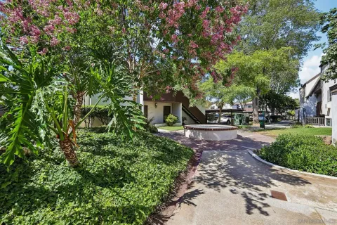 $369,900 | 8015 Caminito De Pizza, Unit E, San Diego, CA 92108