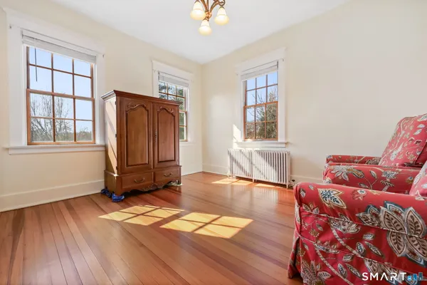 $979,900 | 1209 Daniels Farm Road, Trumbull, CT 06611