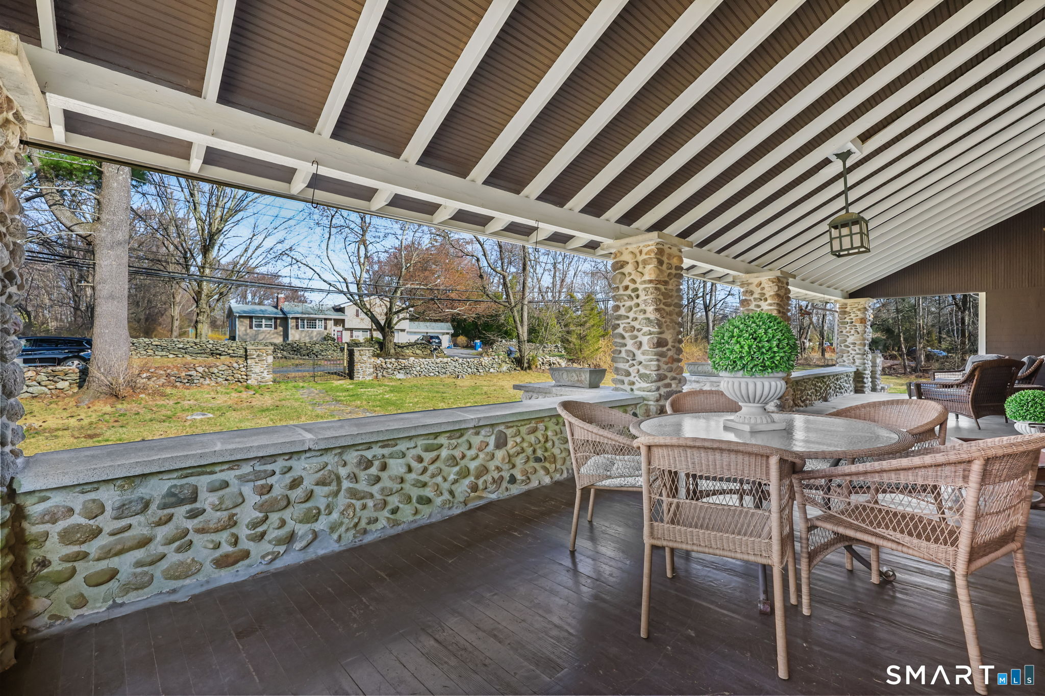 1209 Daniels Farm Road Trumbull, CT 06611 - Photo 3 of 40