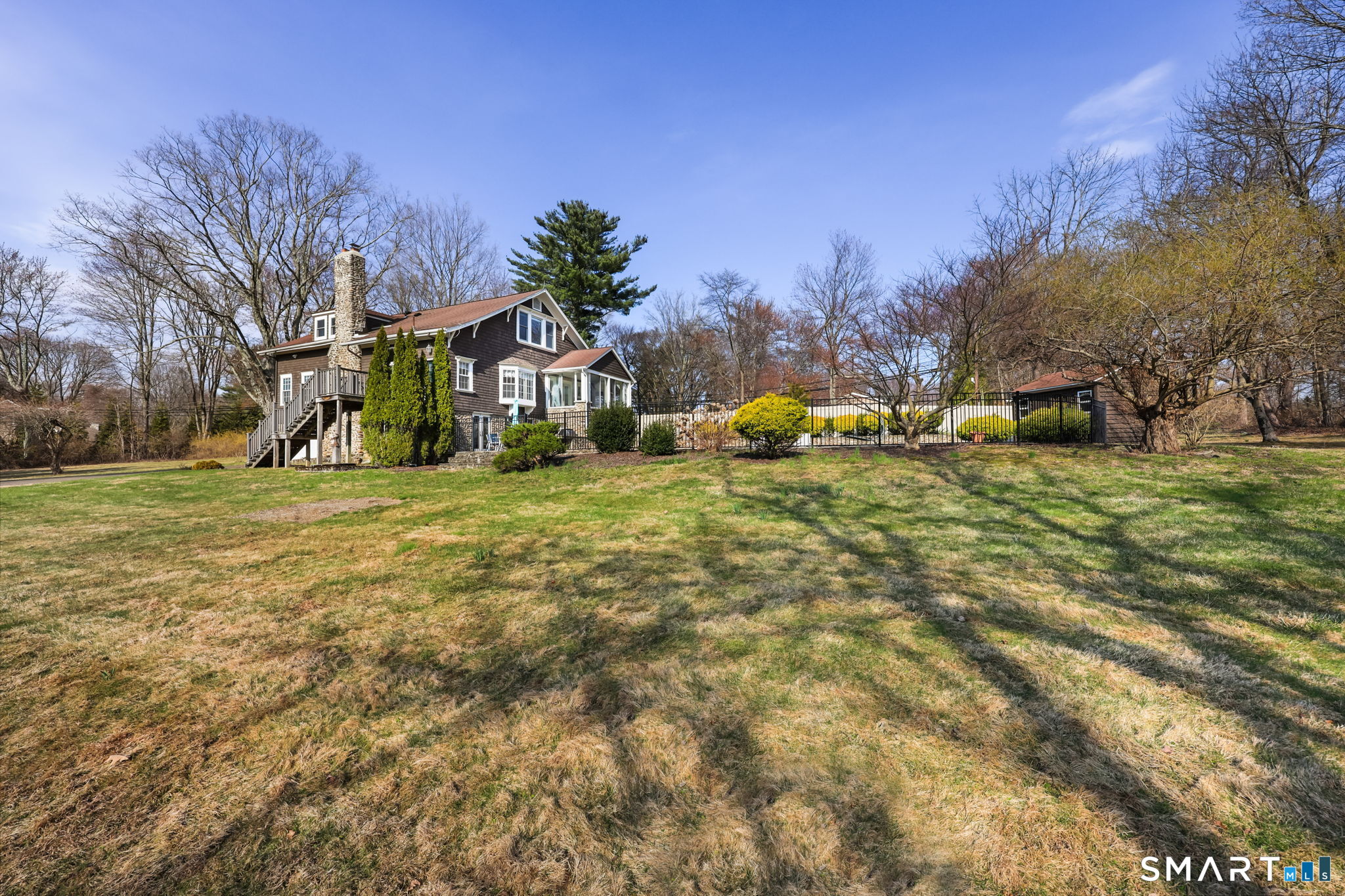 1209 Daniels Farm Road Trumbull, CT 06611 - Photo 36 of 40