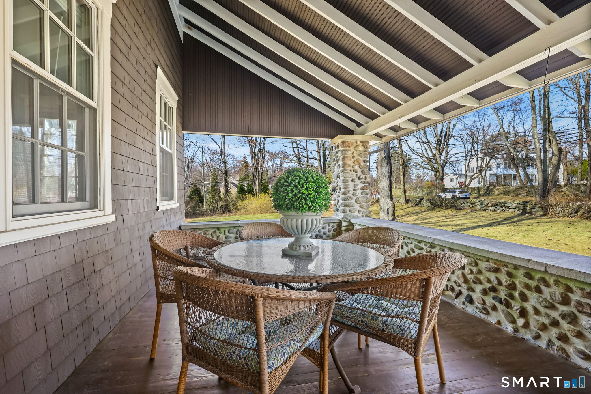 1209 Daniels Farm Road Trumbull, CT 06611 - Photo 4 of 40