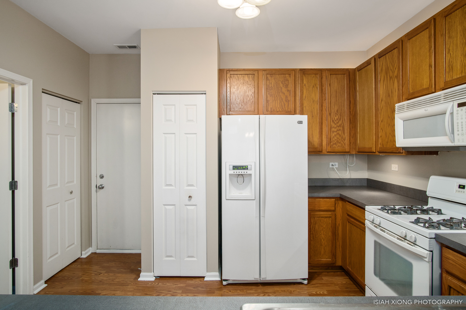 220 Springbrook Trail South Oswego, IL 60543 - Photo 11 of 26