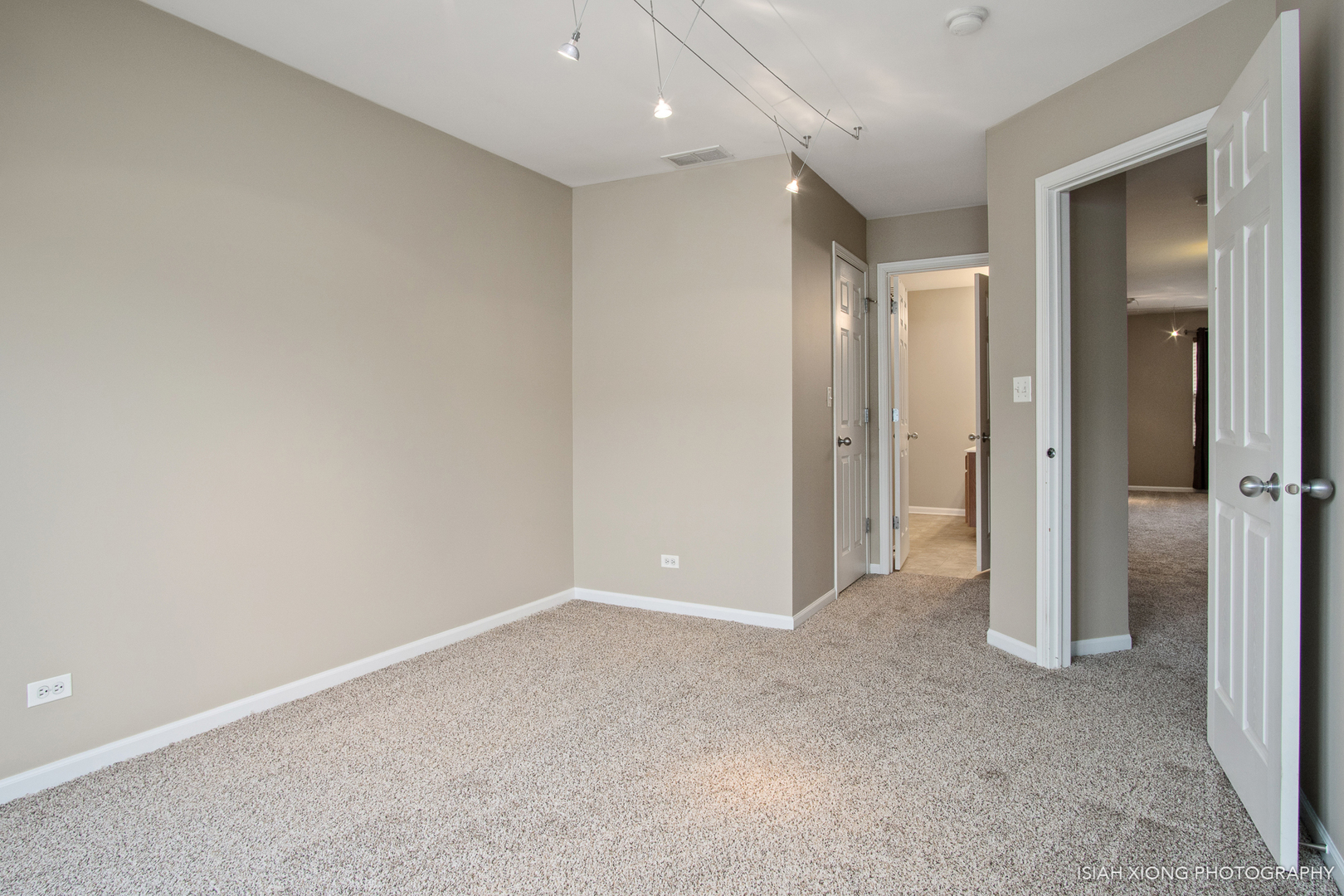 220 Springbrook Trail South Oswego, IL 60543 - Photo 21 of 26