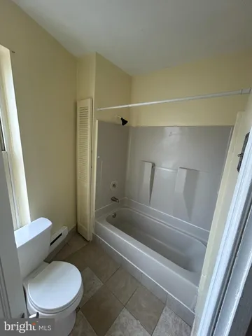 $1,400 | 349 Pearl Street, Reading, PA 19602