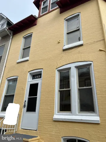 $1,400 | 349 Pearl Street, Reading, PA 19602