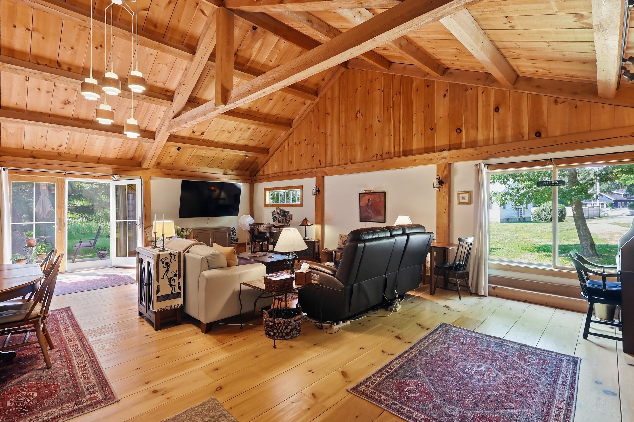116 Rogers Road Kittery, ME 03904 - Photo 6 of 47 20_breauxmediaco_016