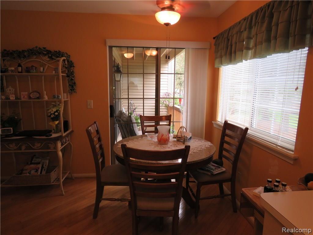 760 South Milford Road Milford, MI 48381 - Photo 5 of 13 Breakfast Nook