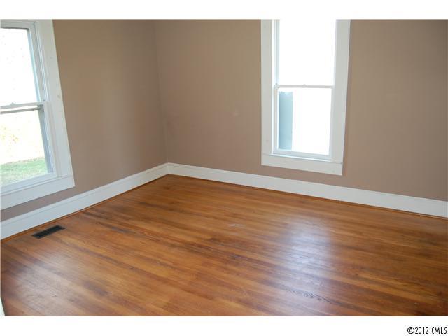 1024 Startown Road Lincolnton, NC 28092 - Photo 5 of 9 Gallery Image 5