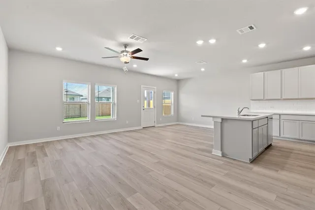 $1,785 | 220 Lazy Lizzy Road, Jarrell, TX 76537