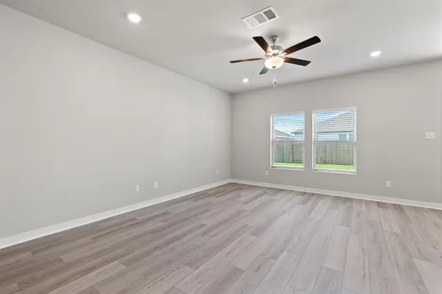 $1,785 | 220 Lazy Lizzy Road, Jarrell, TX 76537