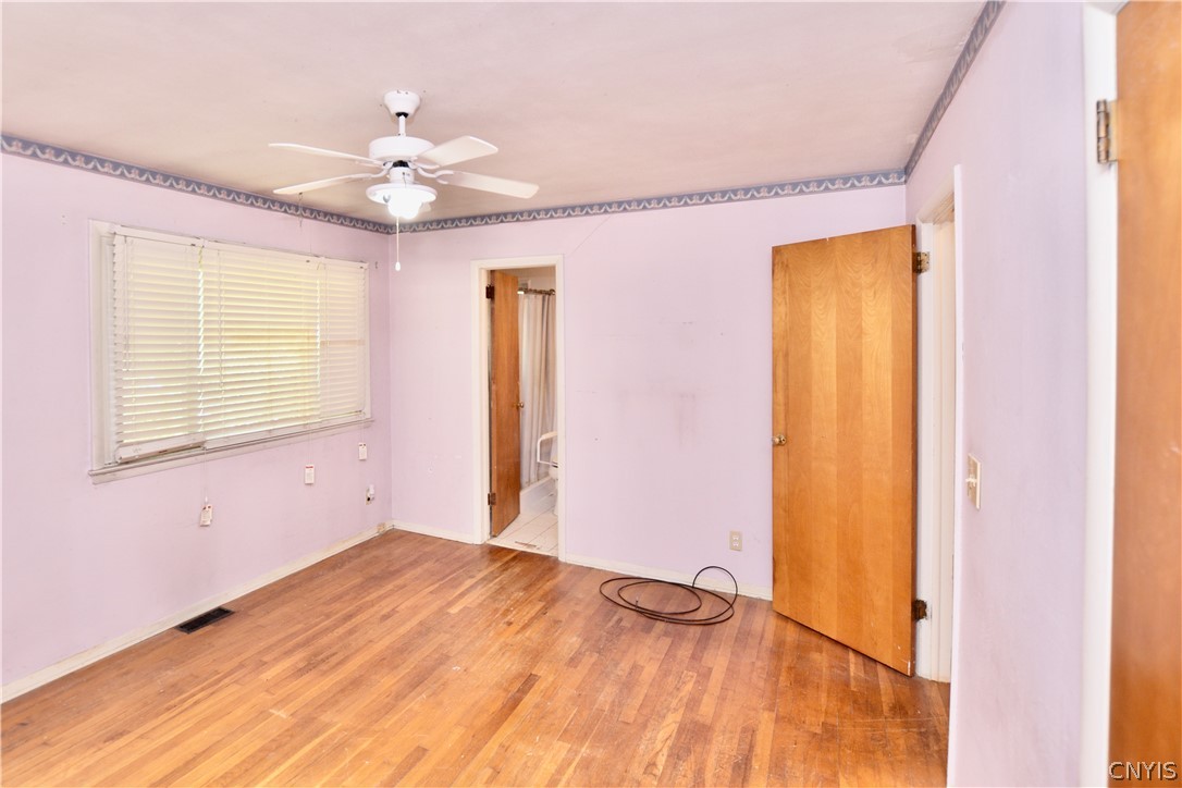 246 Blackberry Road Liverpool, NY 13090 - Photo 13 of 25