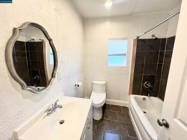 $675,000 | 1707-1709 Peralta Street, Oakland, CA 94607