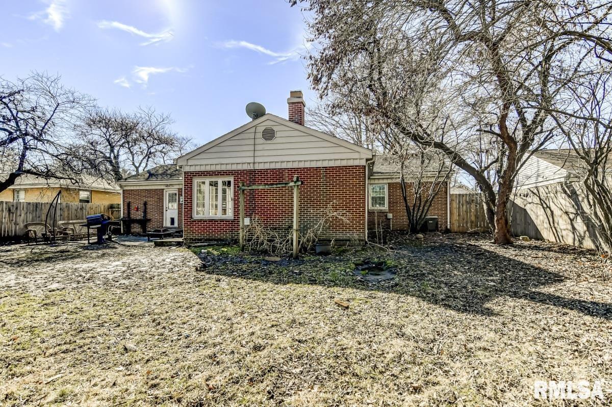 117 Circle Drive Springfield, IL 62703 - Photo 35 of 38 Gallery Image 35