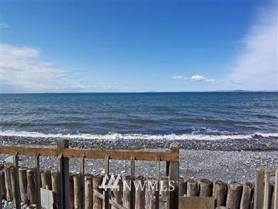 2671 West Beach Road Oak Harbor, WA 98277 - Photo 1 of 1 Gallery Image 1