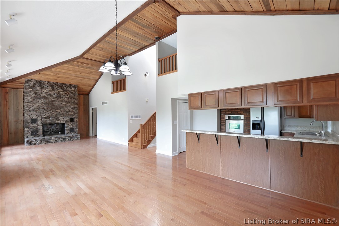 122 Hertzsch Road Jeffersonville, IN 47130 - Photo 15 of 56