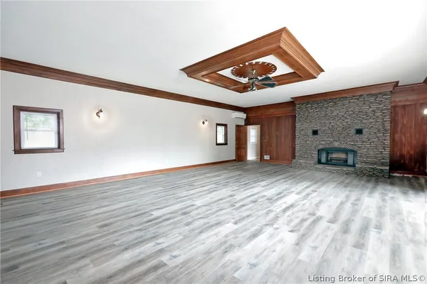 $399,900 | 122 Hertzsch Road, Jeffersonville, IN 47130