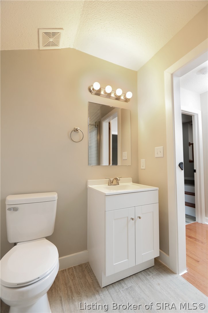 122 Hertzsch Road Jeffersonville, IN 47130 - Photo 44 of 56