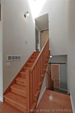 $399,900 | 122 Hertzsch Road, Jeffersonville, IN 47130