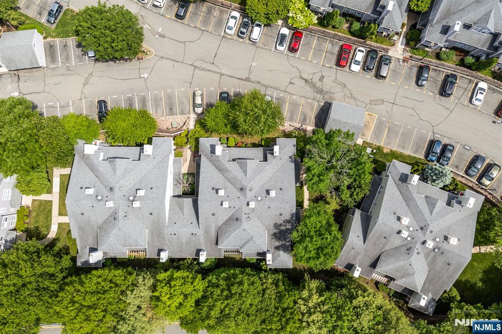 1306 Paddington Road, Unit 1306 Mahwah, NJ 07430 - Photo 32 of 36