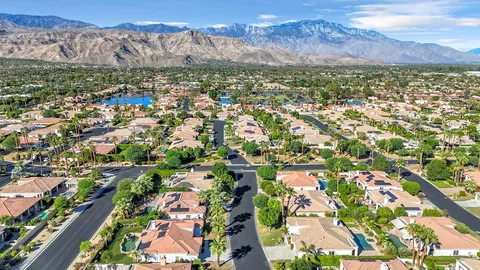 $1,050,000 | 29 Calle La Reina, Rancho Mirage, CA 92270