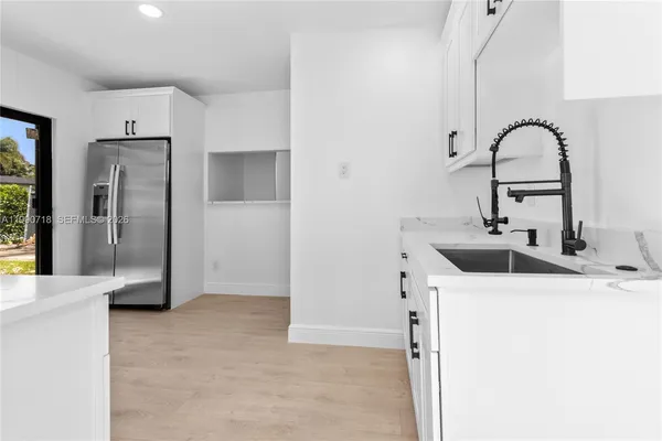 $2,375 | 14171 Southwest 37th Court, Unit 2, Davie, FL 33330