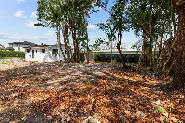 $2,375 | 14171 Southwest 37th Court, Unit 2, Davie, FL 33330