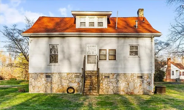 $169,000 | 1060 North Scales Street, Reidsville, NC 27320