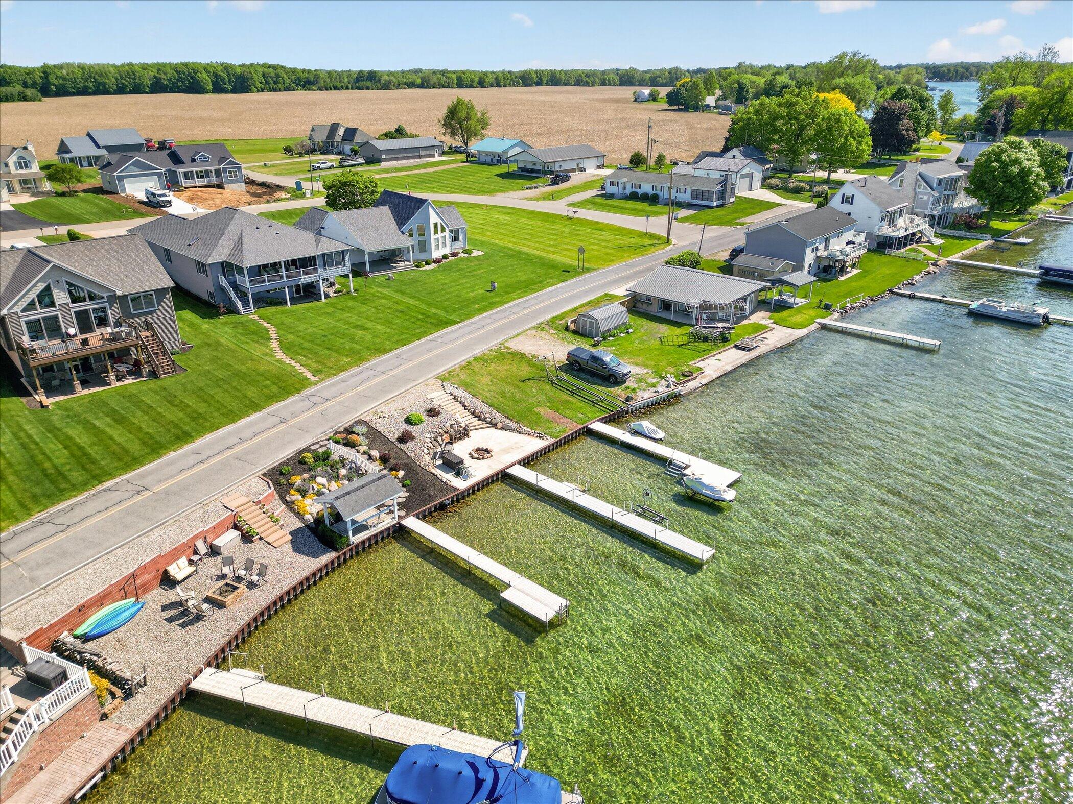 6642 Spinnaker Road Crystal, MI 48818 - Photo 6 of 19 04-6642-Spinnaker-Rd-Crystal-MI-48818-Wi