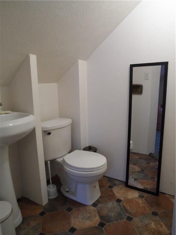2239 Branchton Road Hilliards, PA 16040 - Photo 14 of 19 Gallery Image 14