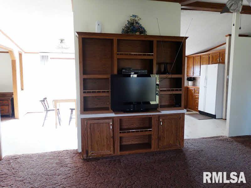 14795 Linck Road Marion, IL 62959 - Photo 7 of 17