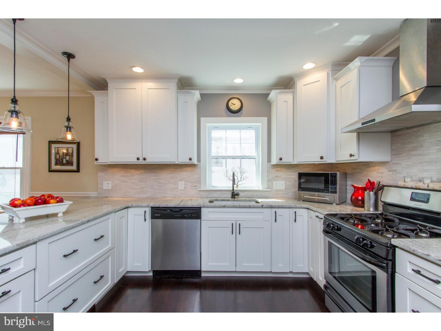 2432 East County Line Road Ardmore, PA 19003 - Photo 8 of 23 Kitchen