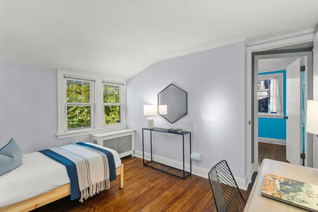 $750,000 | 2101 Pioneer Road, Evanston, IL 60201