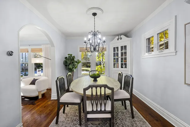 $750,000 | 2101 Pioneer Road, Evanston, IL 60201