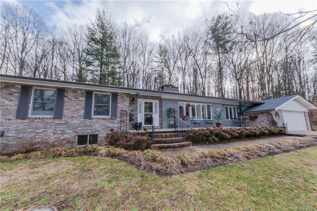 385 Auburn Road Waynesville, NC 28786 - Photo 5 of 31 Gallery Image 5