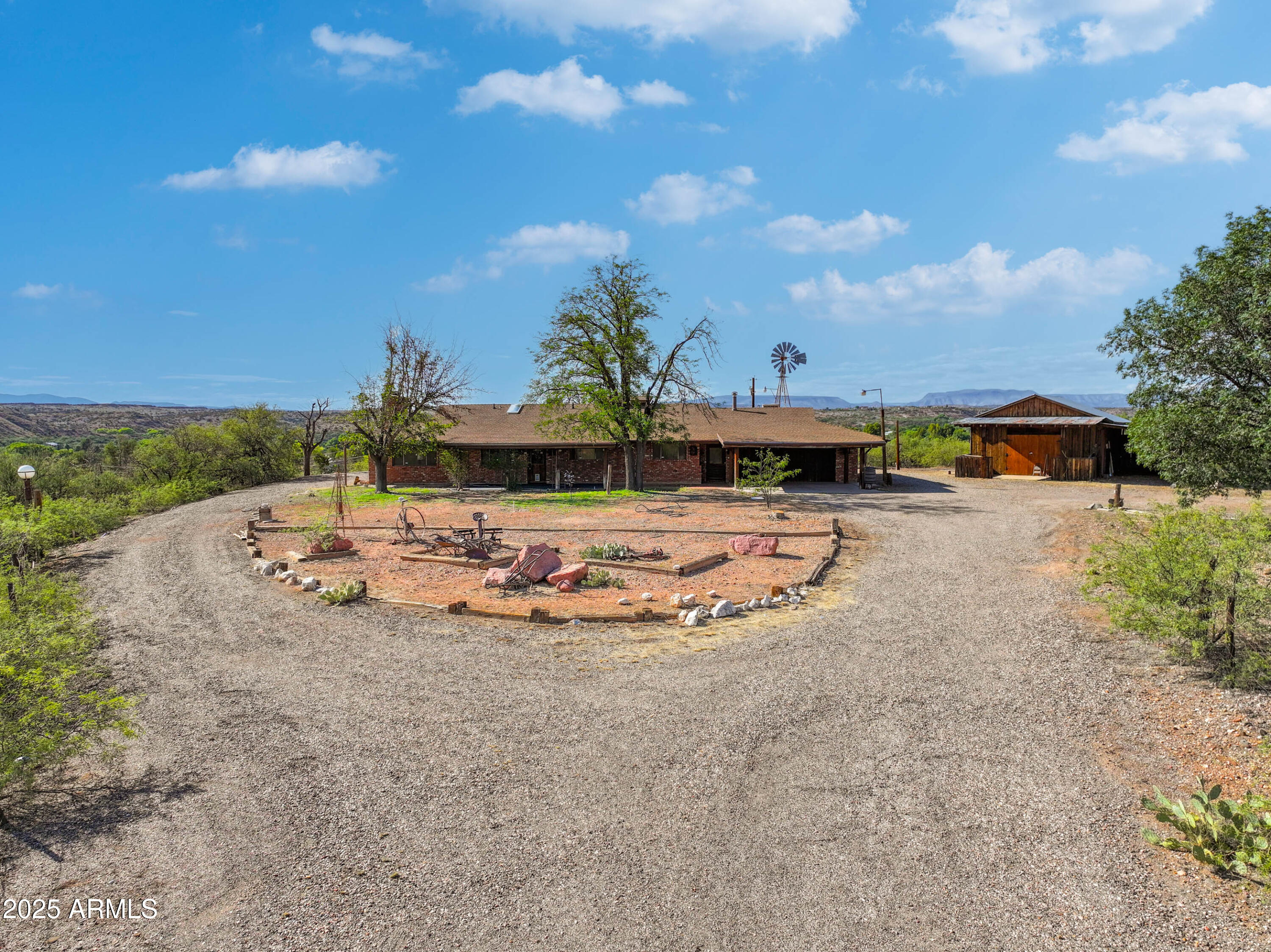 10300 Mels Road Cornville, AZ 86325 - Photo 3 of 35 dji_fly_20250819_162500_0656_17556670745
