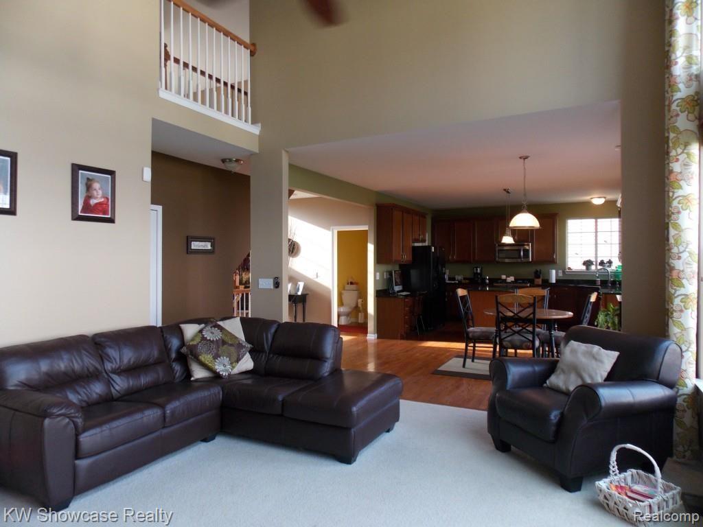 27650 Cromwell Road Novi, MI 48374 - Photo 19 of 39 DSCN1613.jpg